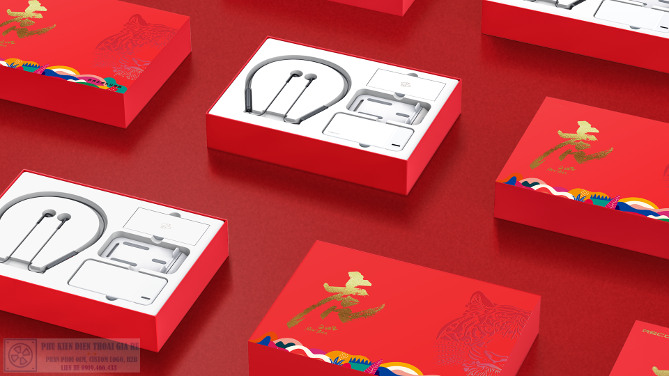 hộp quà tết 2022 quà tặng công nghệ cao cấp in logo thương hiệu
